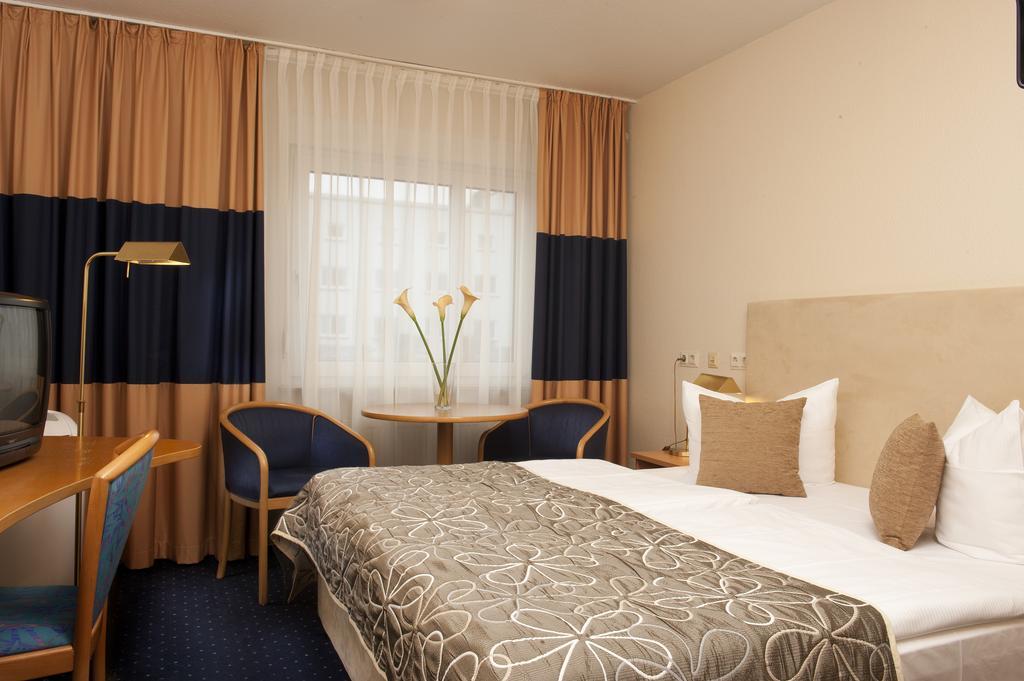Tryp By Wyndham Bremen Airport BRE Quarto foto