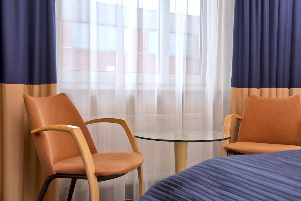 Tryp By Wyndham Bremen Airport BRE Quarto foto