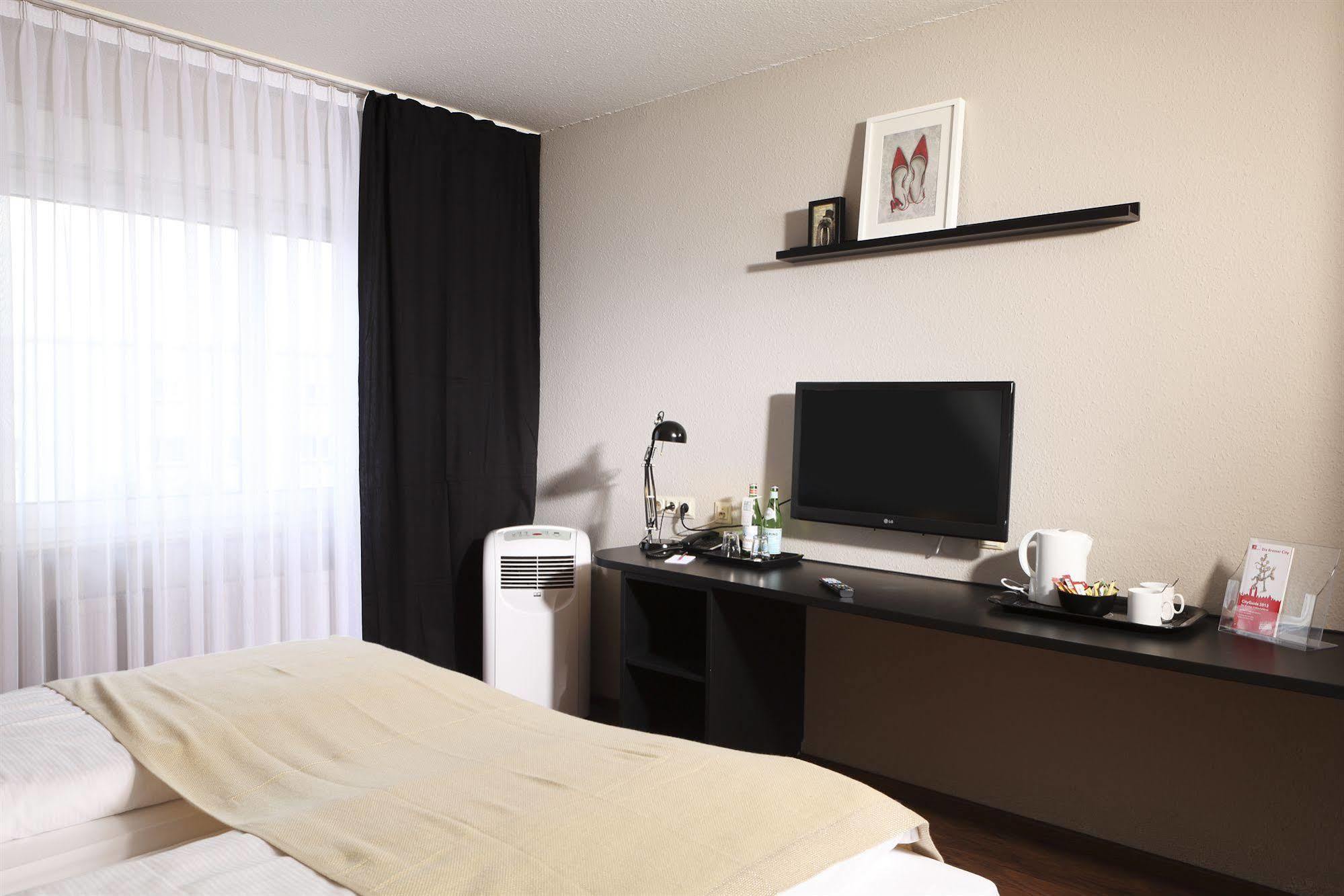 Tryp By Wyndham Bremen Airport BRE Exterior foto