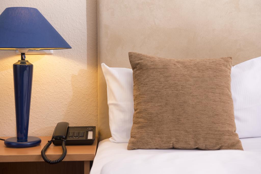 Tryp By Wyndham Bremen Airport BRE Quarto foto